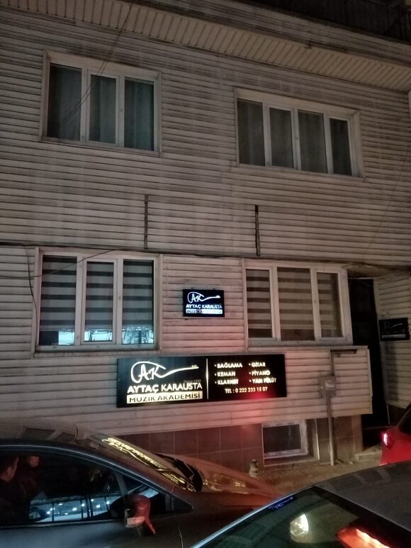 Aytaç Karausta Müzik Akademisi